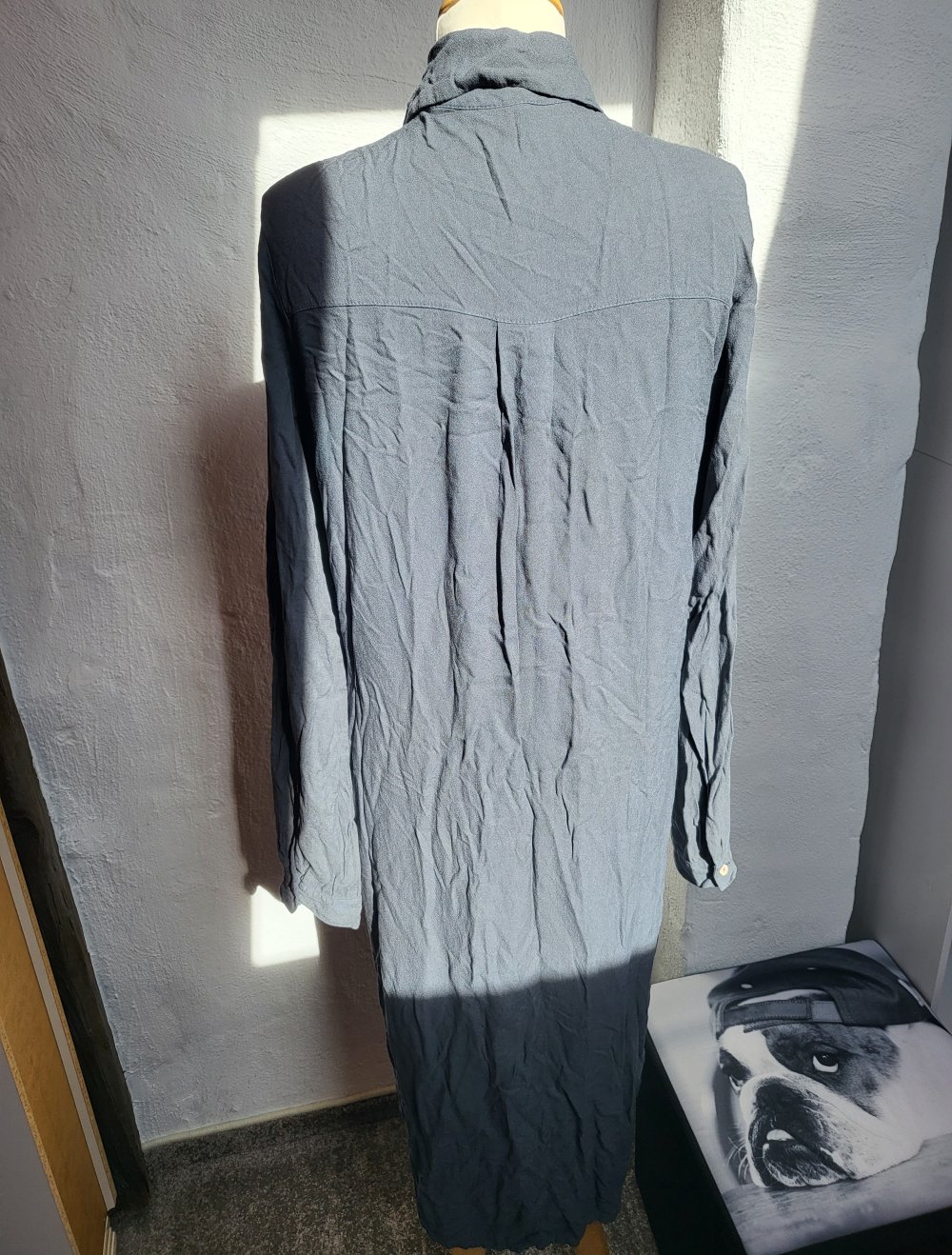 schickes Blusenkleid in blau-grau