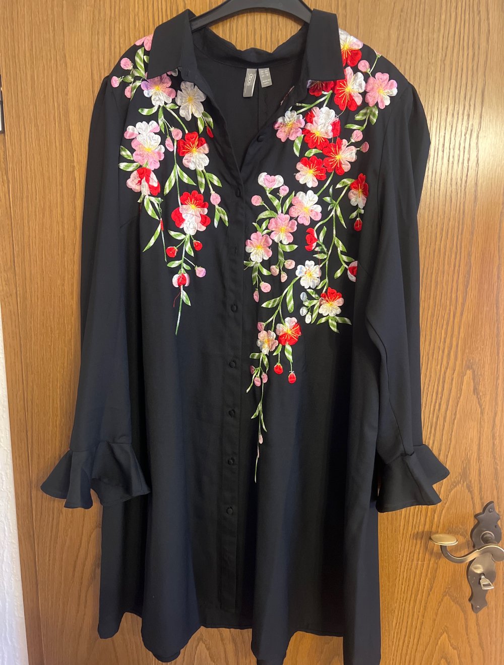 Schwarz/Bunt besticktes Blusenkleid