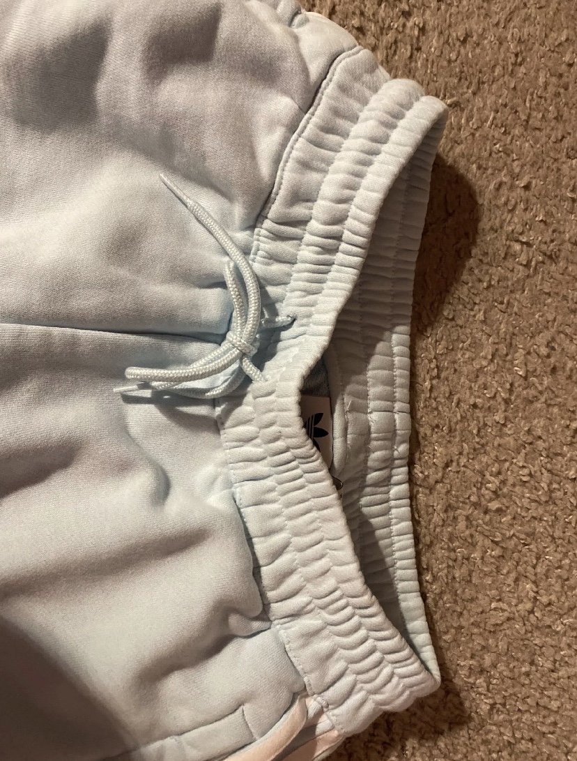 Adidas Jogginghose hellblau