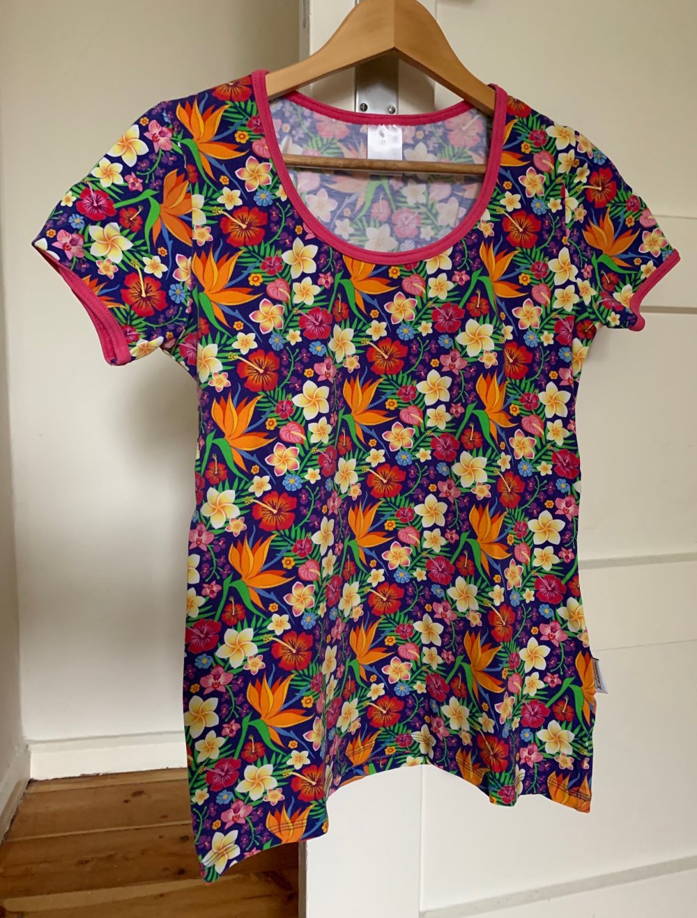 Farbenfrohes Shirt von Babauba