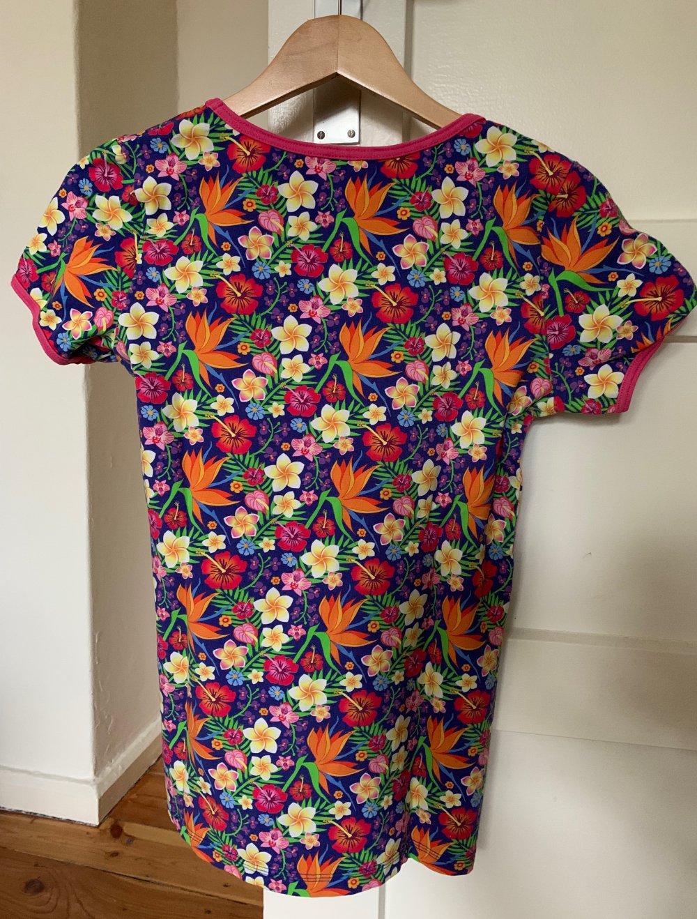 Farbenfrohes Shirt von Babauba