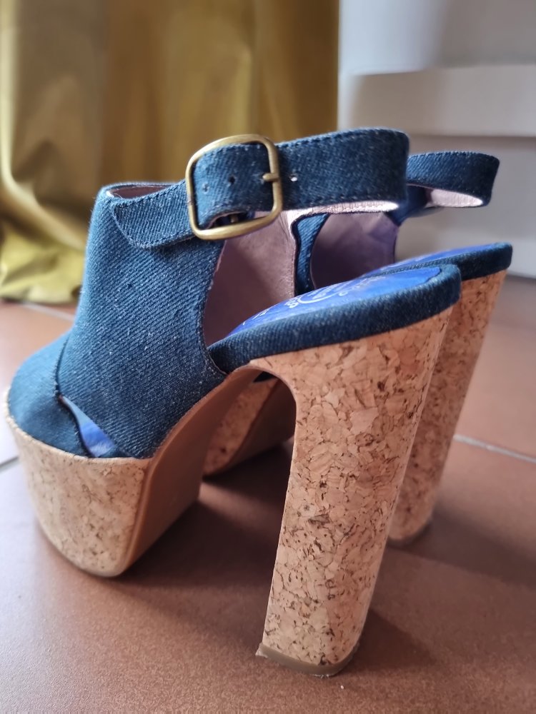 Plateausandalette von Jeffrey Campbell Gr.37