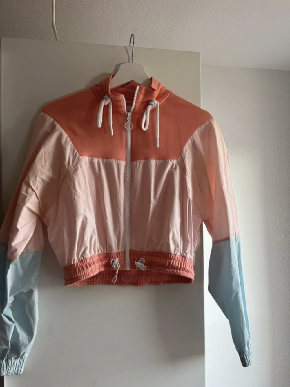 Leichte Jacke