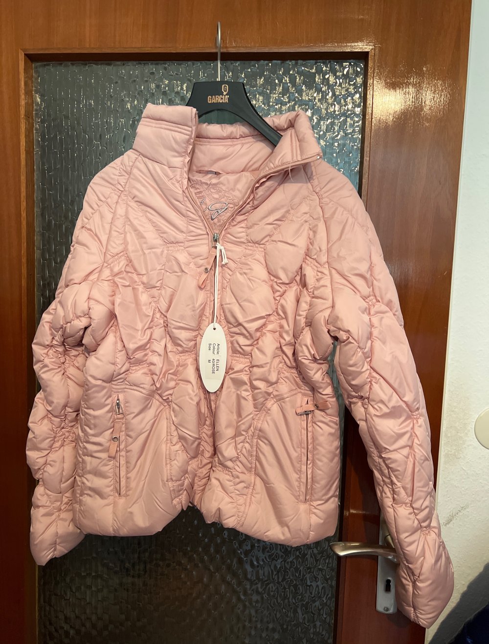 Jacke M