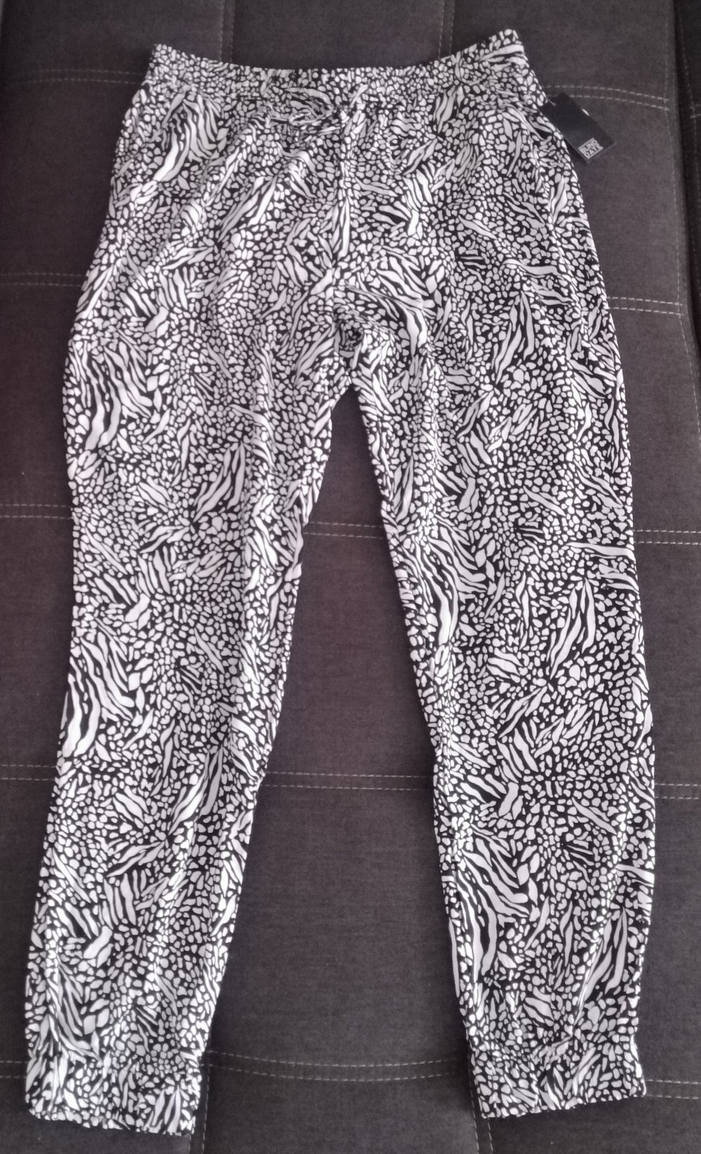 Damen Stoff Sommer Hose Gr. 40 Neu