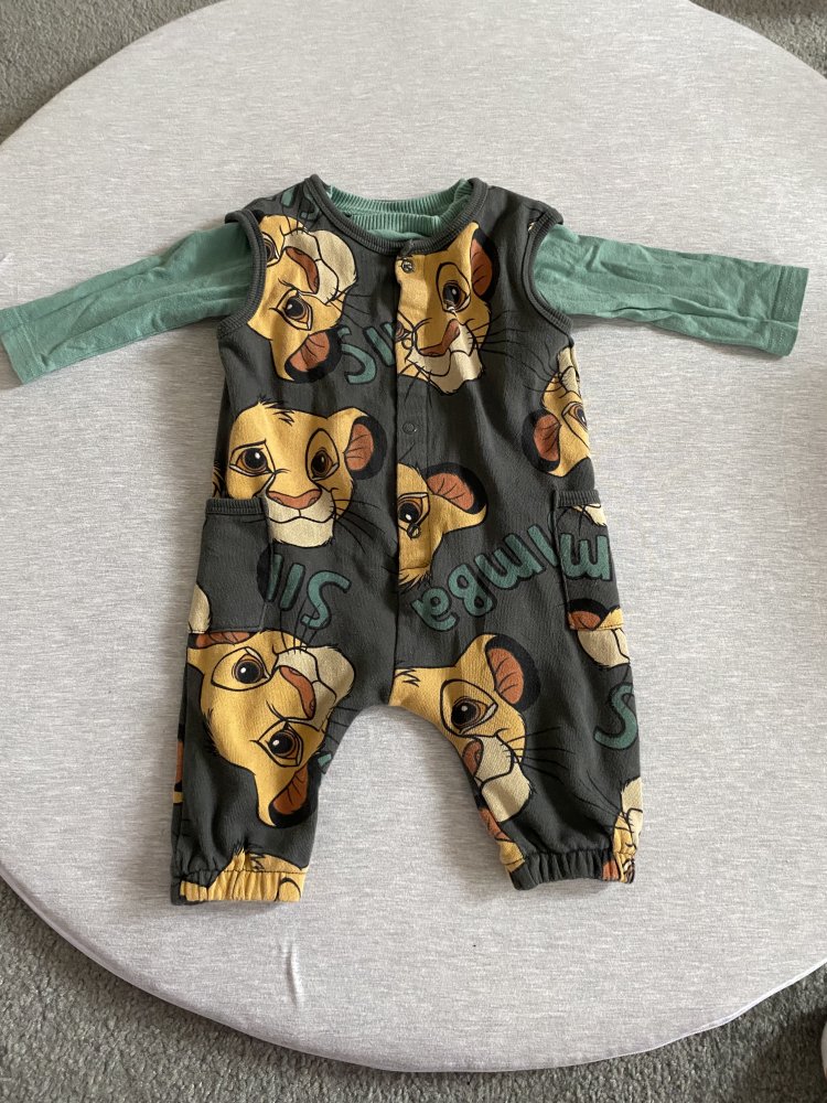 Strampler H&M Simba