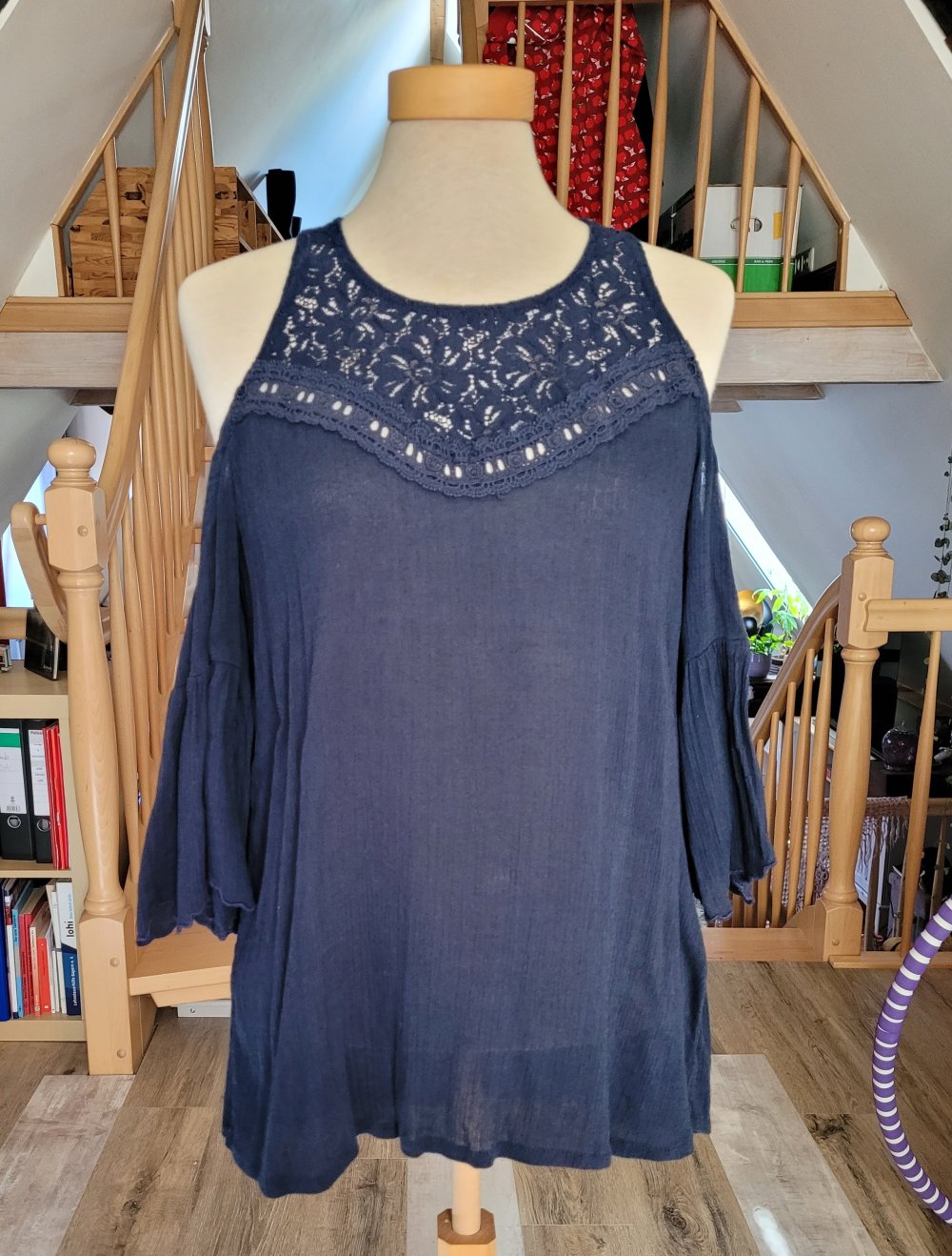 Could Shoulder Trompetenärmel Bluse Hollister