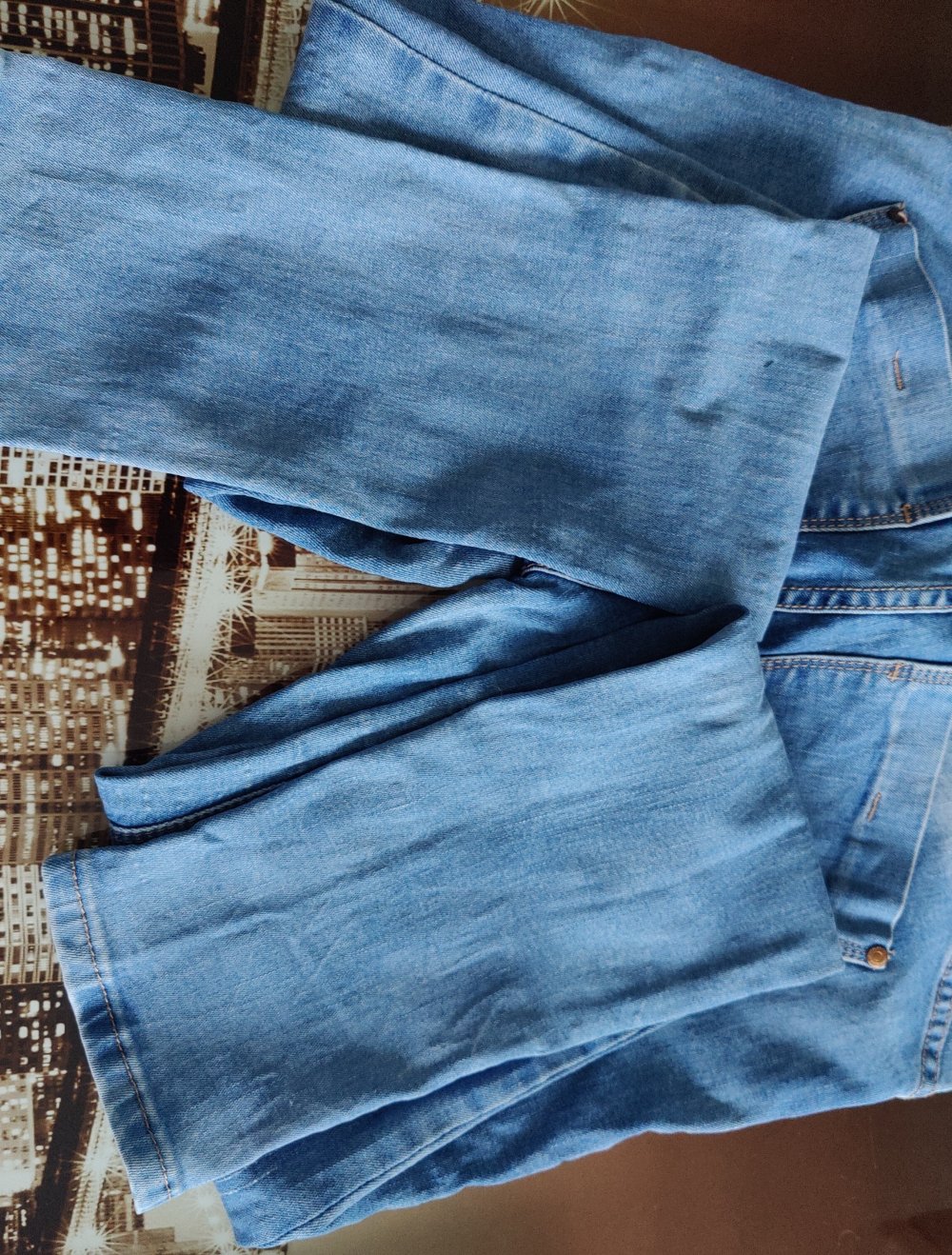 Jeans im Rockstil