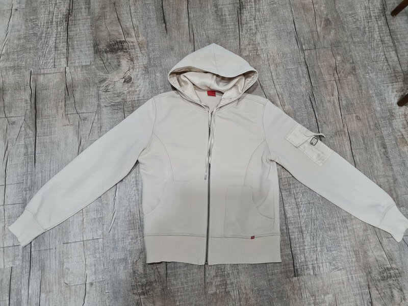 Sweater Esprit Gr. M (36-38) kurz geschnitten beige / creme