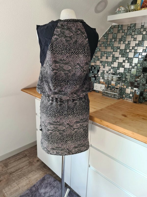 Sommerkleid Minikleid Selected Femme Gr. M reptile Kleid