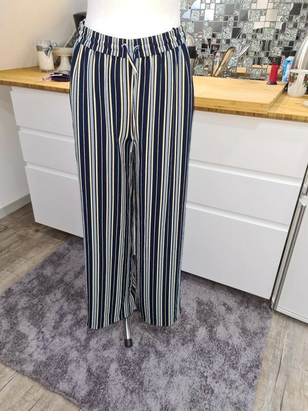 Gestreifte Hose Gr. 40 weit Vila
