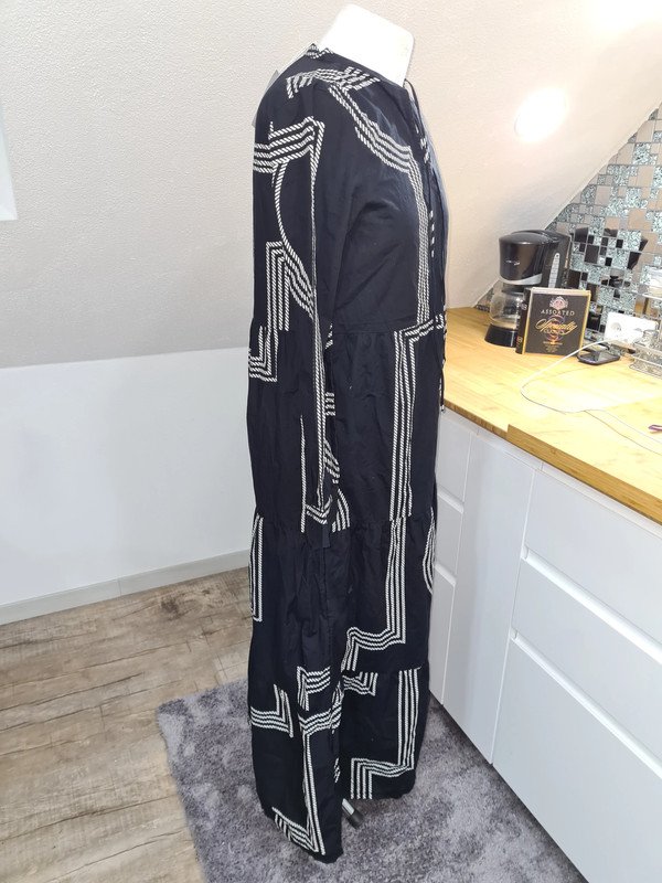 Maxikleid Only Gr. 34 (XS-S) Langarm Kleid schwarz / weiß Baumwolle