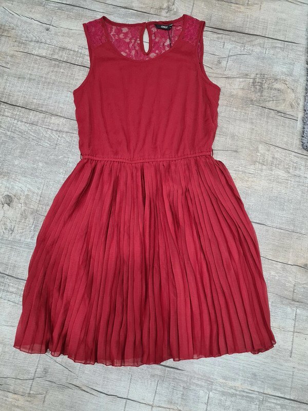 Only Sommerkleid Minikleid rot dunkelrot Gr. 38 (M) Kleid Spitze Plissee