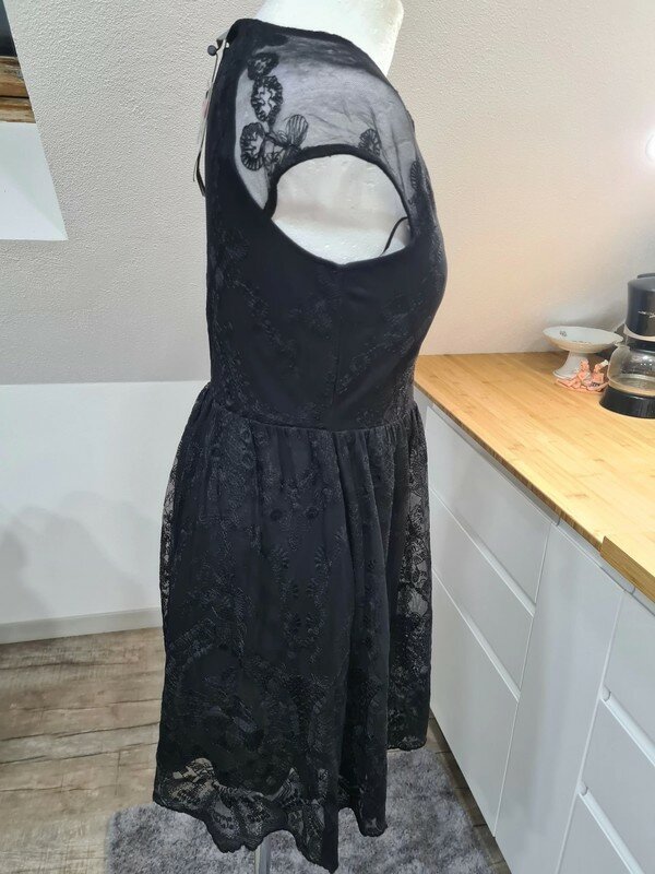 Vero Moda Sommerkleid Minikleid schwarz Gr. 38 (S-M) Kleid Spitze