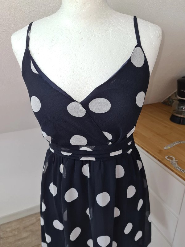 Sommerkleid Only Gr. 36 schwarz/weiß Kleid