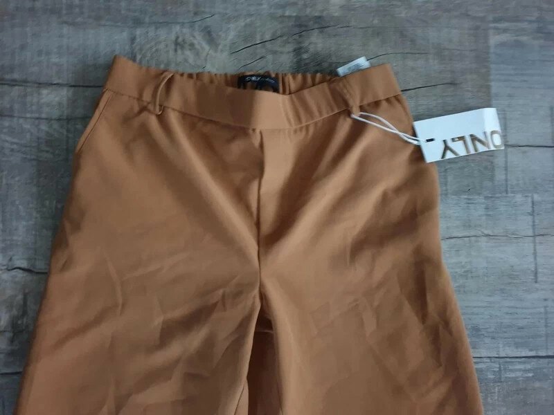 Weit geschnittene Hose Only, Gr. L, Länge: L32, Neu Braun Marlene Hose