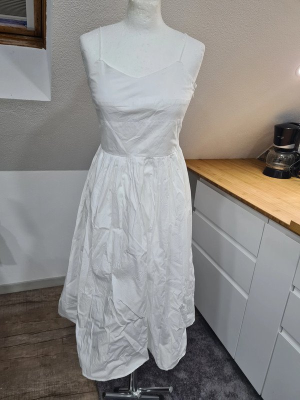 einfaches Sommerkleid YAS Gr. S (34-36) Baumwolle Midikleid