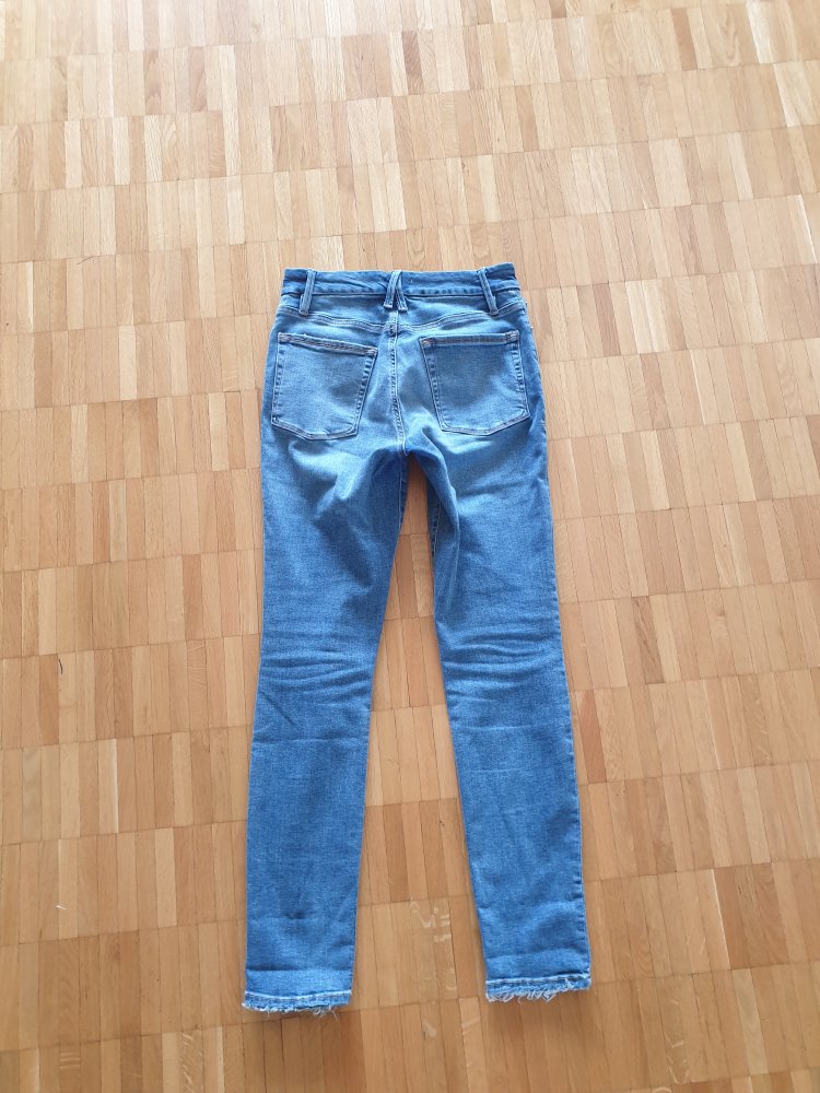Jeans Good American Gr. 27 - NEU!