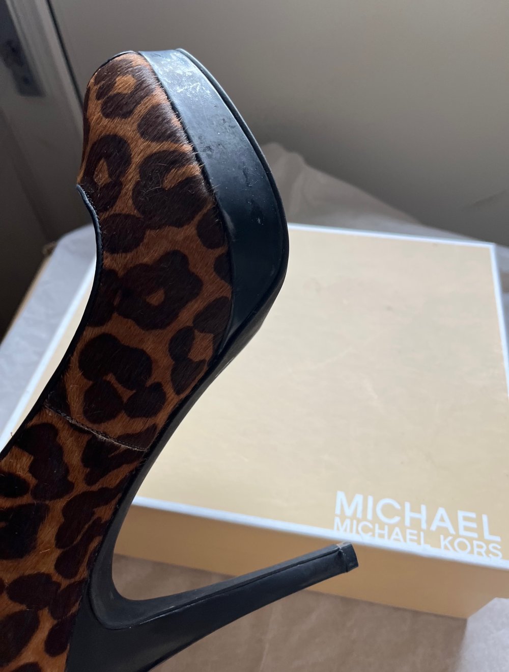 Pumps mit Leoparden Print