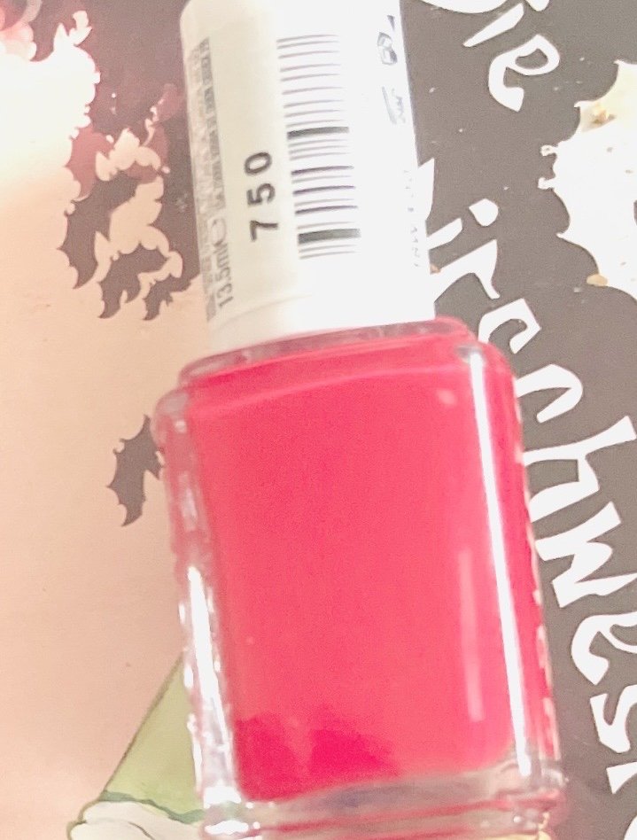 Essie nagelneu ungeöffnet