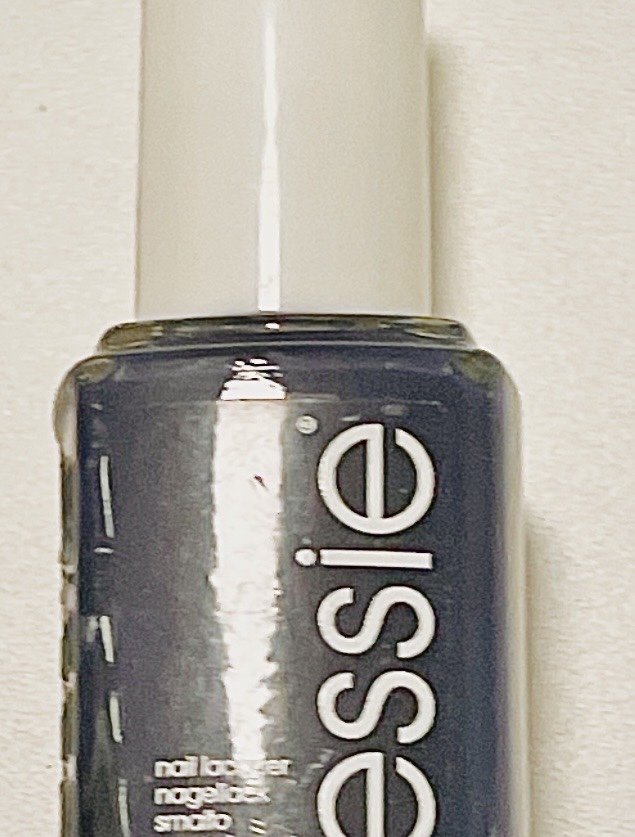 Essie nagelneu limited Edition