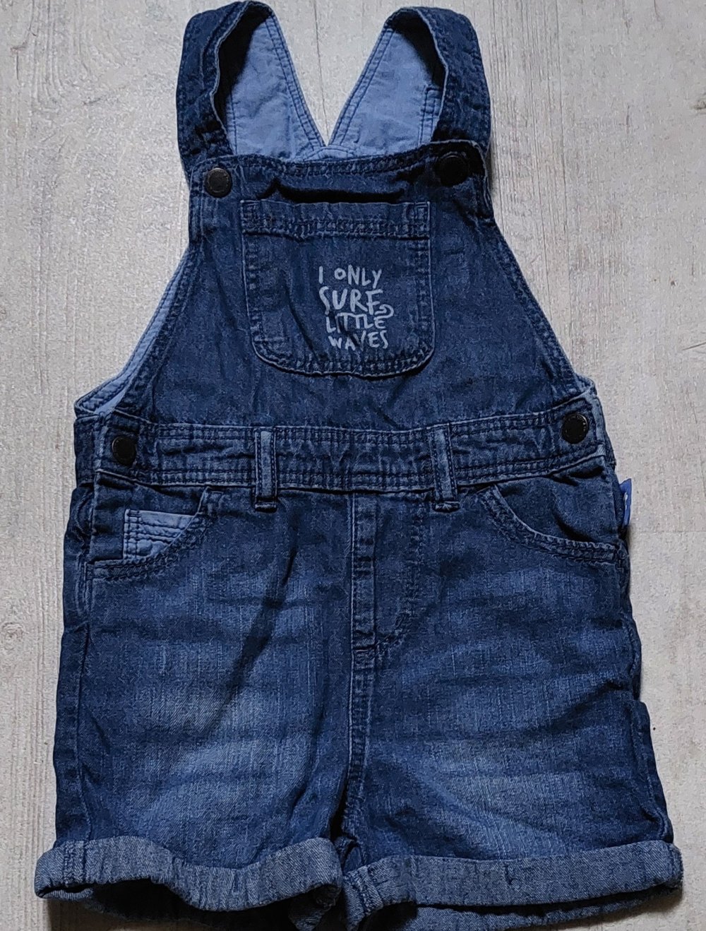 Latzshorts