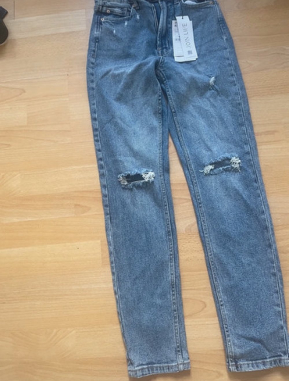 mom jeans