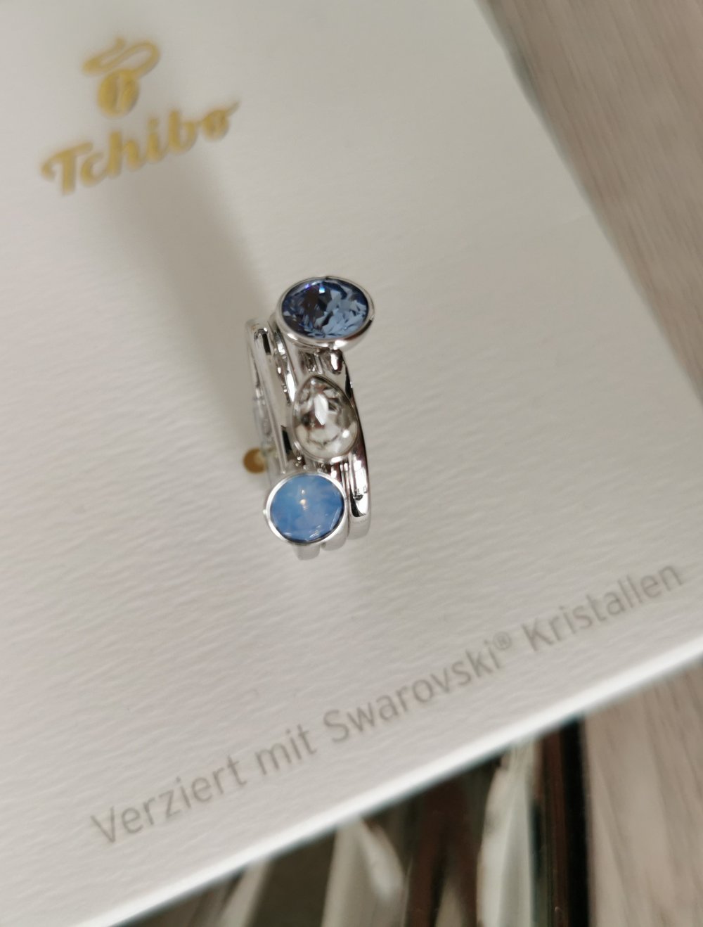 Ringe Gr. 17 - 16,9mm verziert mit Swarovski Kristallen blaue Kristalle