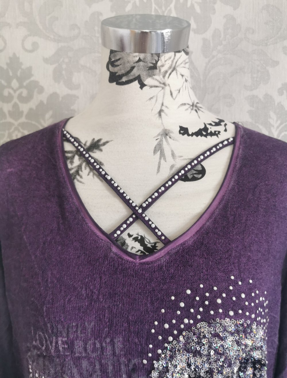Tredy Shirt | Longshirt Gr. L /40 in lila Pailletten Perlen glitzer top Zustand