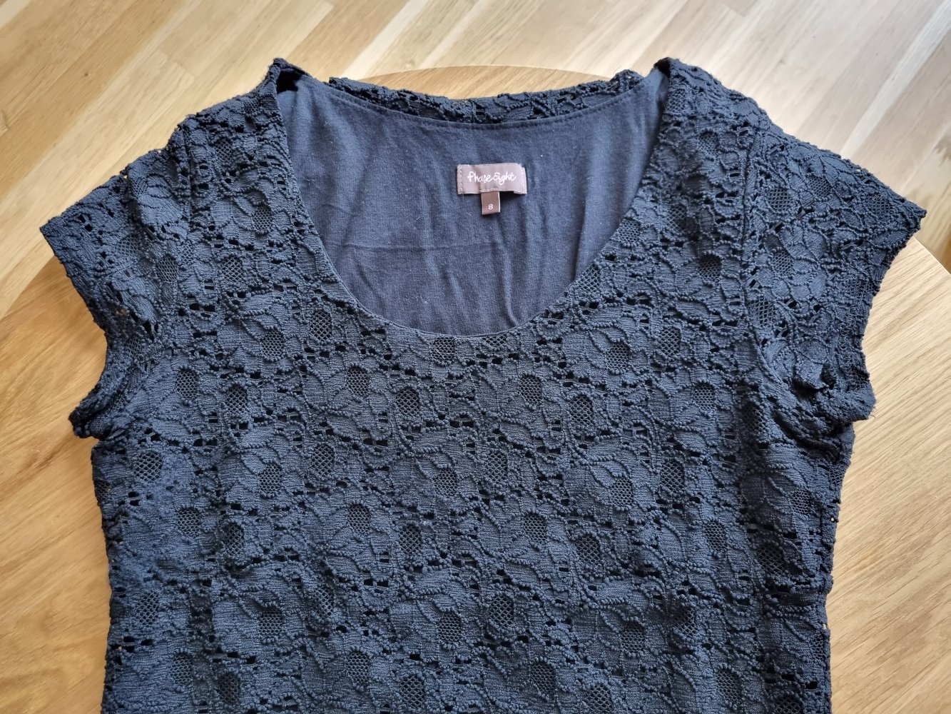 Hochwertiges Spitzenshirt 