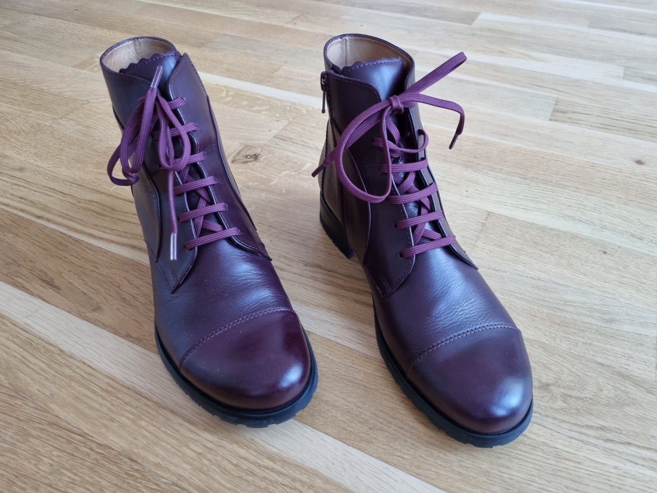 Stiefeletten - neu und nachhaltig produziert