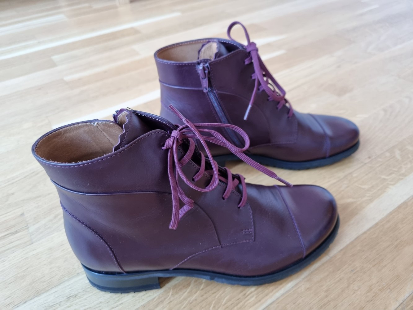 Stiefeletten - neu und nachhaltig produziert