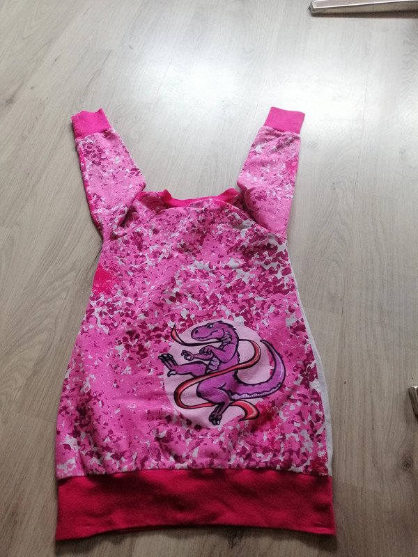 Oberteil ? - pink mit Aufdruck Drache - Gr. 104