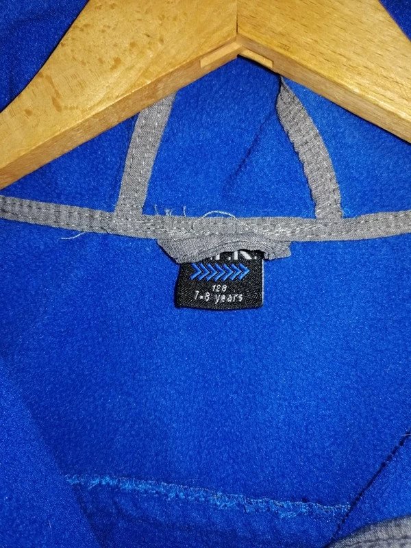Graue Jacke - Gr. 128 - Y-F-K