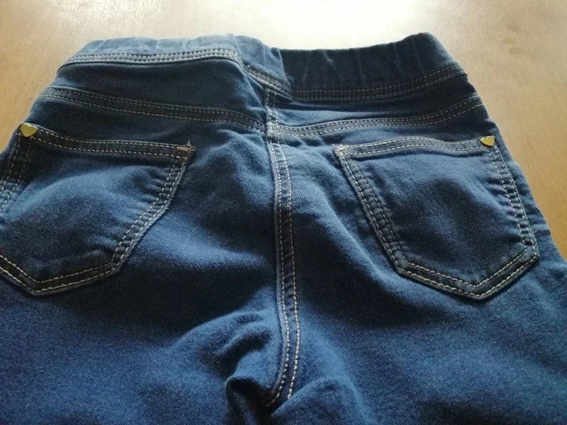 Blaue Jeans - Schlupfjeans - Gr. 116 - Palomino