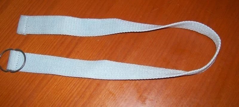 Hellblauer Gürtel 