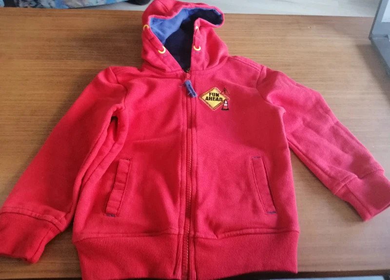 Rote Sweatjacke - Gr. 110 - Kiki & Koko