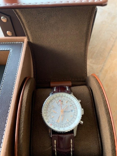 Breitling-Chronograph 41, 18-karätiges Rotgold-Perlmutt