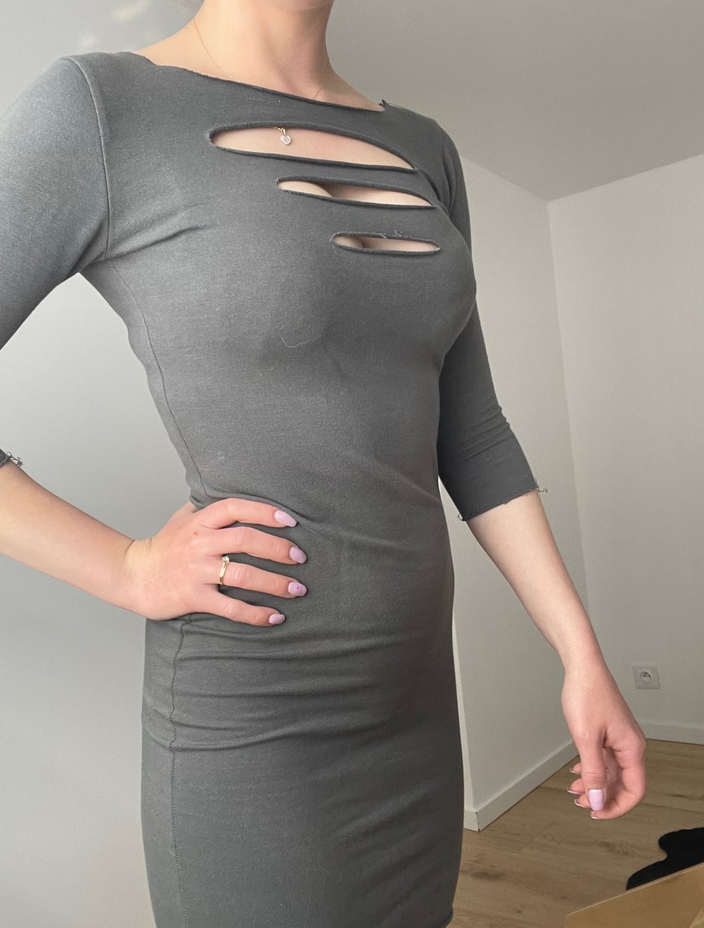 graues kleid