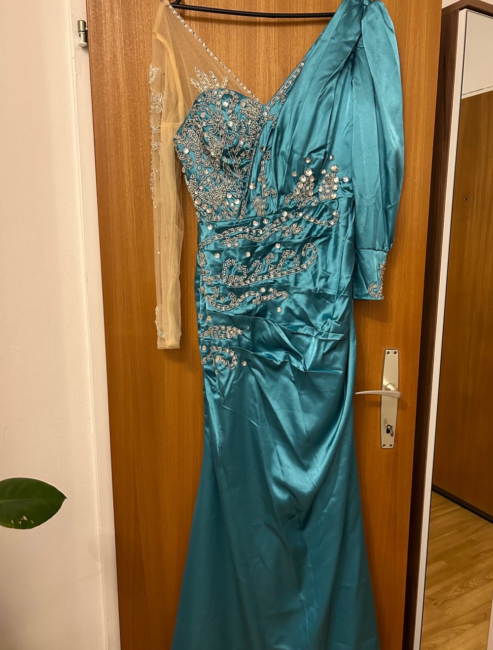 Langes Abendkleid