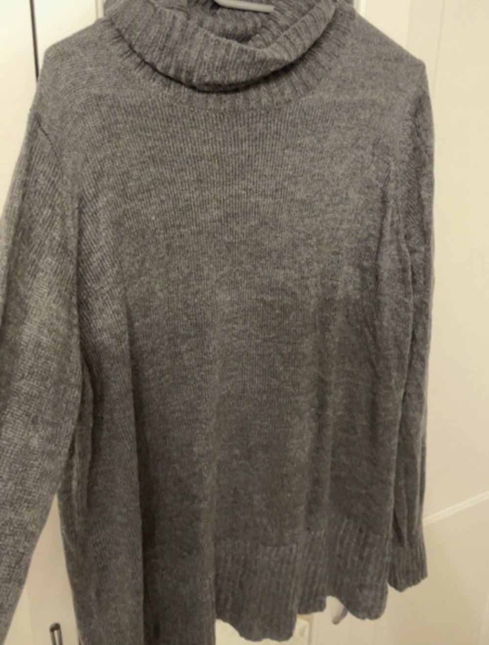 dünner Strickpullover