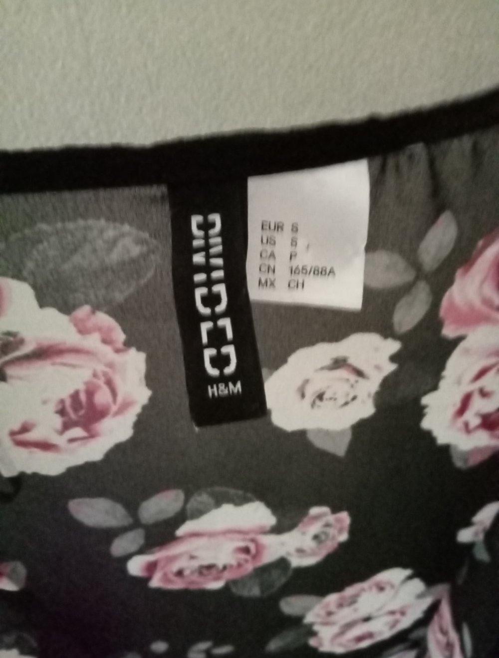 Cardigan Rosen leicht