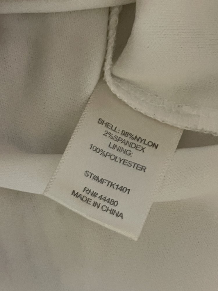 Weißes Spitzenshirt Offshoulder S love, fire