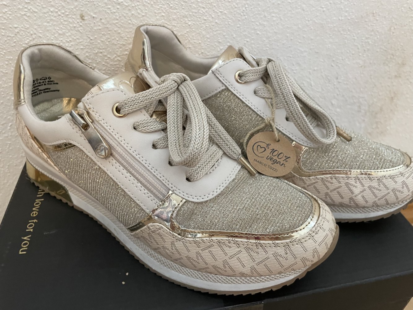 Gold glitzernde Sneaker 39 Marco Tozzi