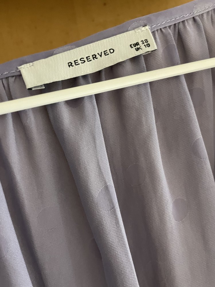 Flieder Midi Kleid mit Punkten 38 Reserved