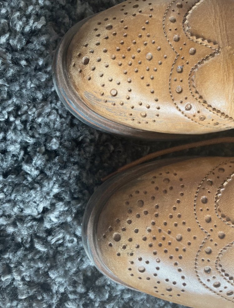Schnürschuhe