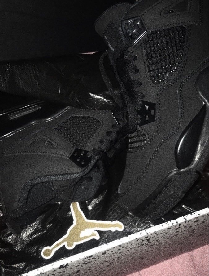 Jordan 4