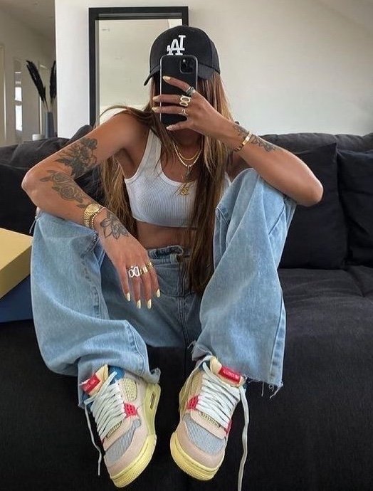 baggy jeans
