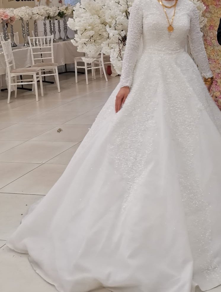 Hochzeitkleid 2023