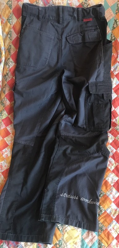 E.S. Cargohose Gr. 46, schwarz/grau kariert